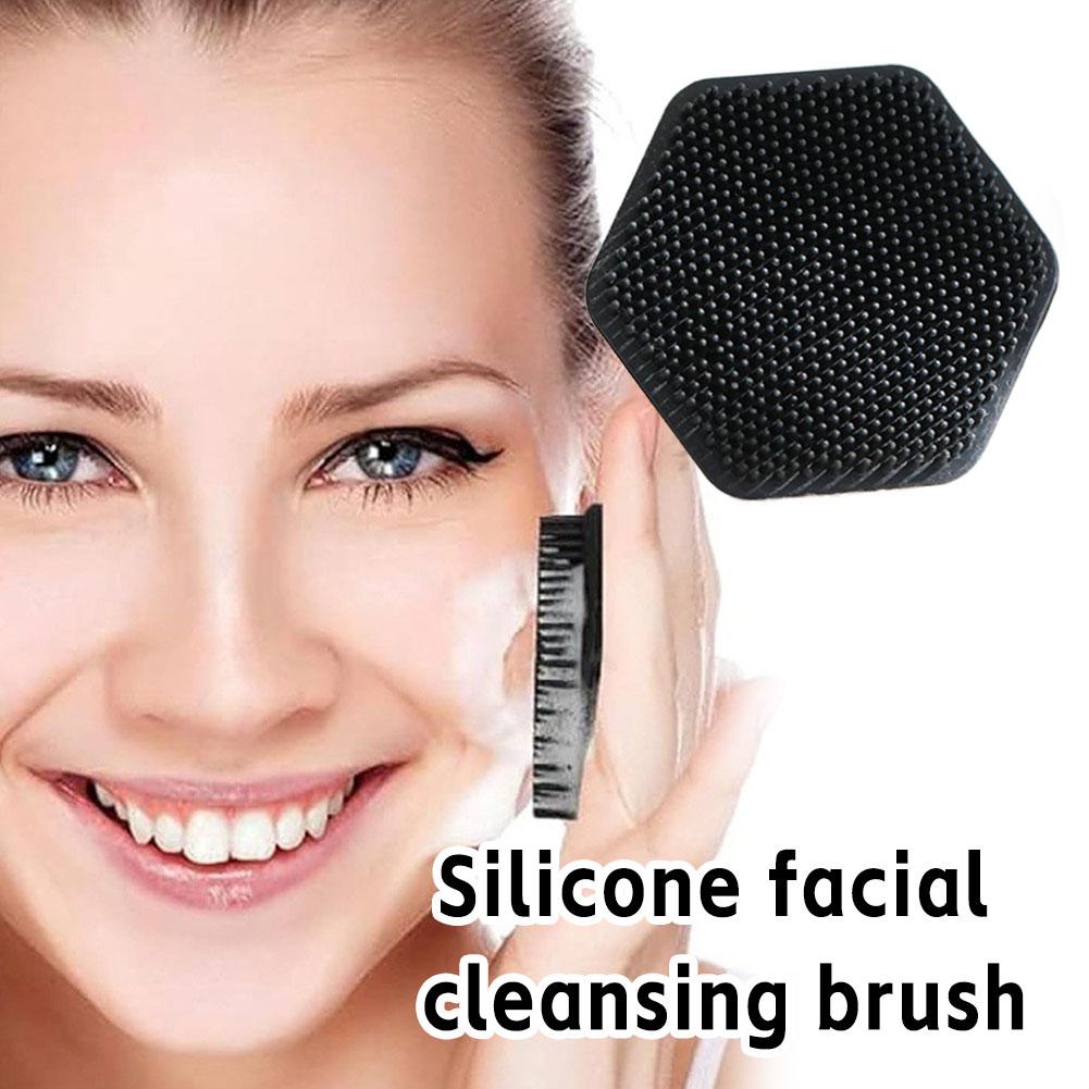 فرشاة تنظيف الوجه من السيليكون - مراجعة Exfoliating Scrub Mens وسعره