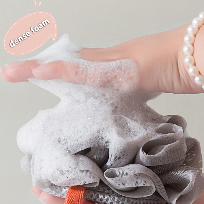 قطعة واحدة من كرة الاستحمام ال - مراجعة Exfoliating Scrub Mens وسعره